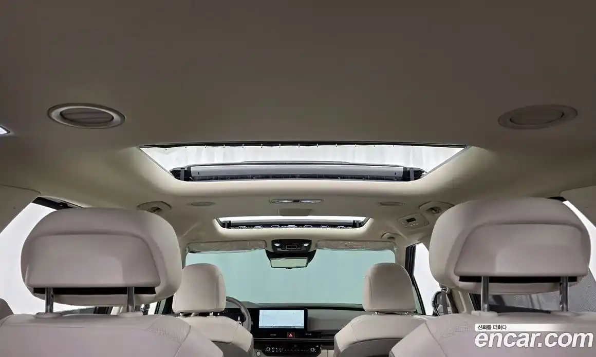 Kia Canival 2024 1.6 Автомат в Москве № 133909, фото 8