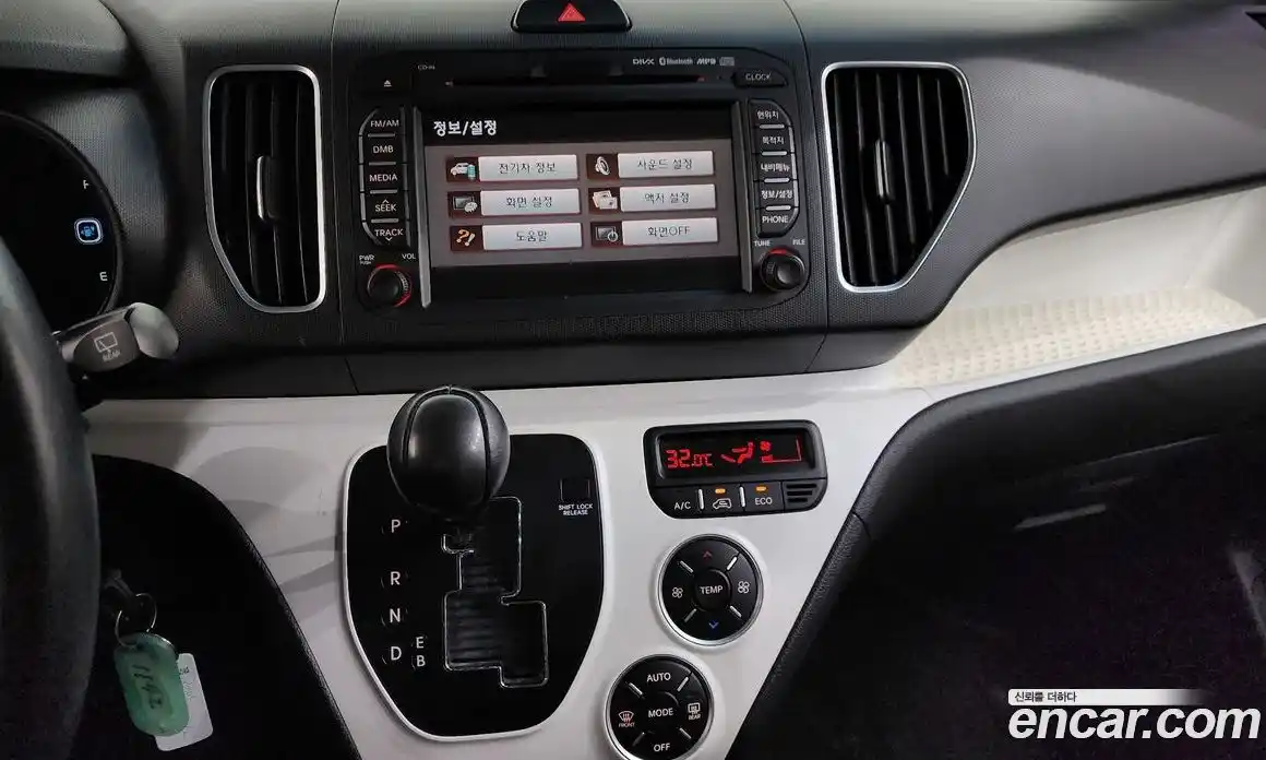 Kia Ray 2013 Автомат в Москве № 134184, фото 5