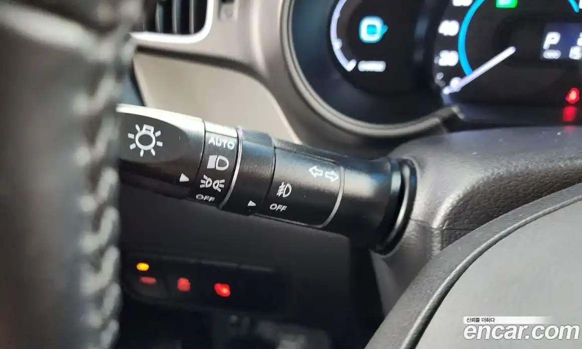 Kia Ray 2013 Автомат в Москве № 134184, фото 7