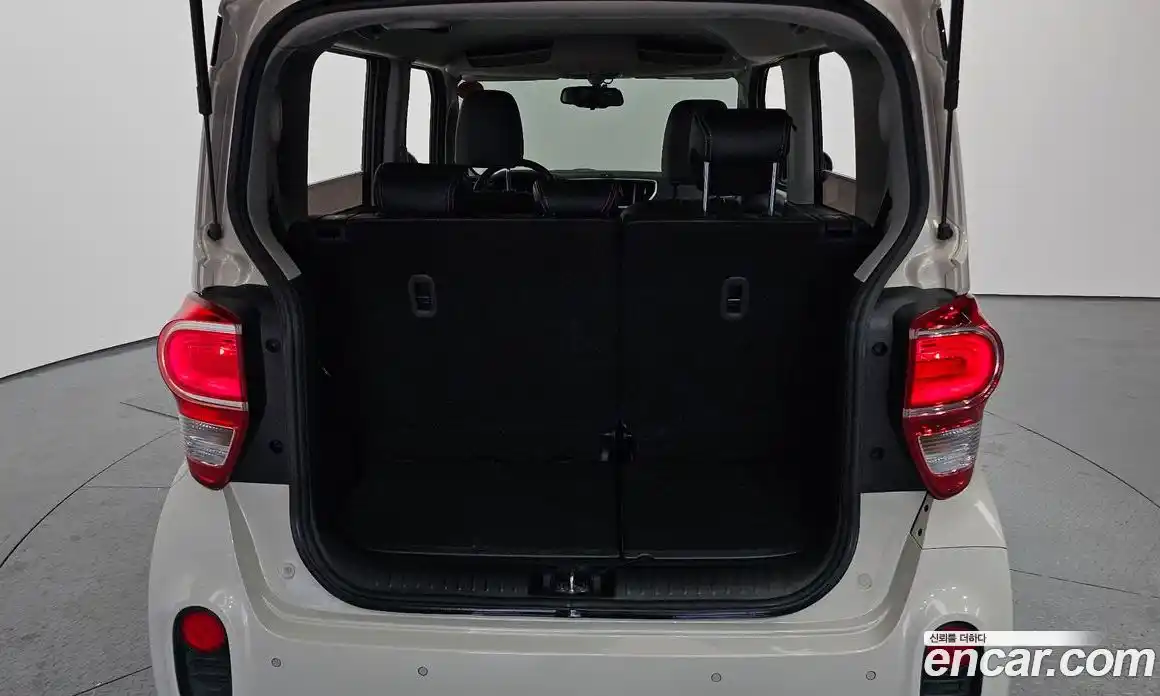 Kia Ray 2022 1.0 Автомат в Москве № 13523, фото 20