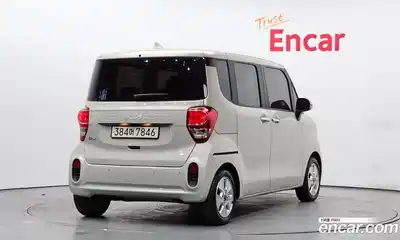 Kia Ray 2022 1.0 Автомат в Москве № 13523, миниатюра 2