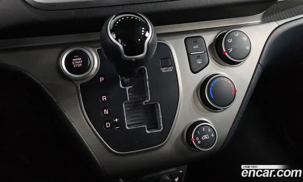 Kia Ray 2022 1.0 Автомат в Москве № 13523, фото 9