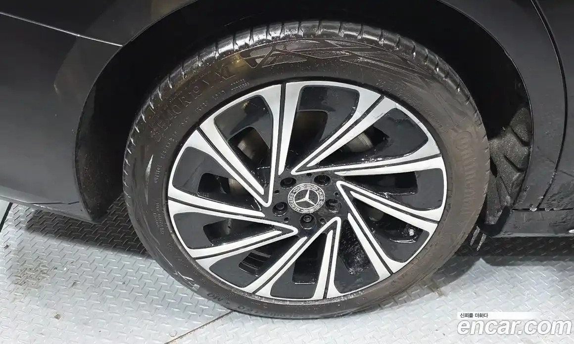 Mercedes-Benz E-Class 2024 2.0 Автомат в Москве № 135992, фото 14