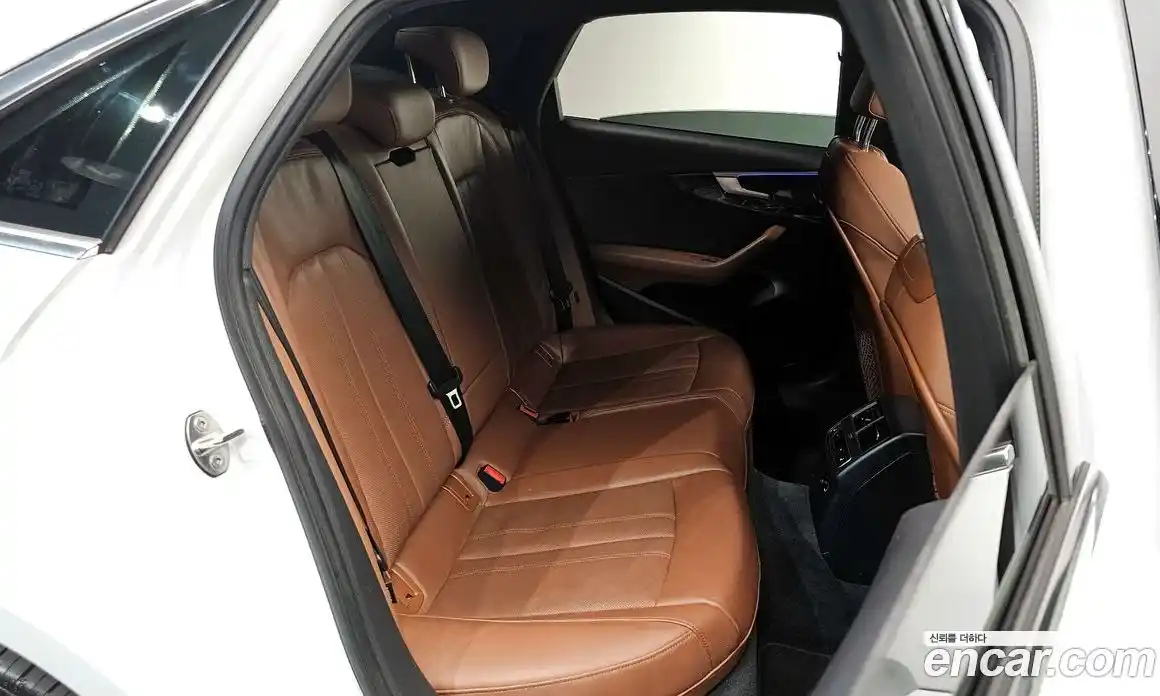 Audi A4 2020 2.0 Автомат в Москве № 136736, фото 19