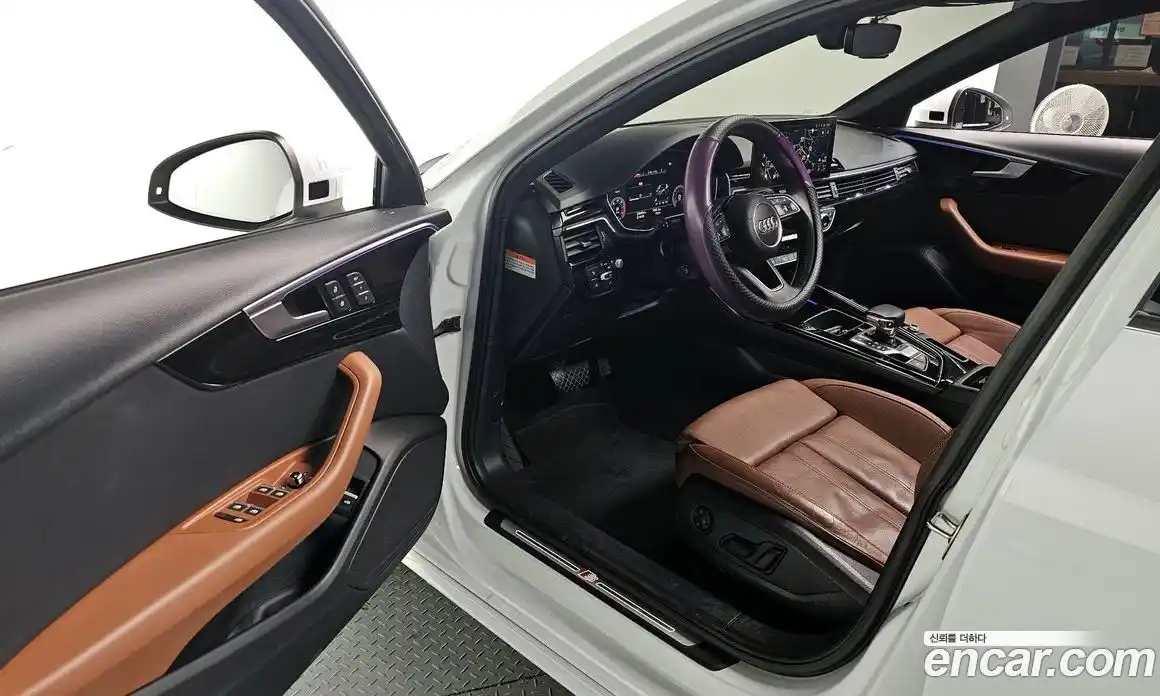 Audi A4 2020 2.0 Автомат в Москве № 136736, фото 3