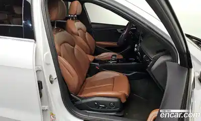 Audi A4 2020 2.0 Автомат в Москве № 136736, миниатюра 4