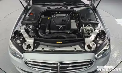 Mercedes-Benz E-Class 2022 2.0 Автомат в Москве № 138078, миниатюра 11