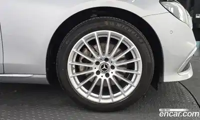 Mercedes-Benz E-Class 2022 2.0 Автомат в Москве № 138078, миниатюра 7