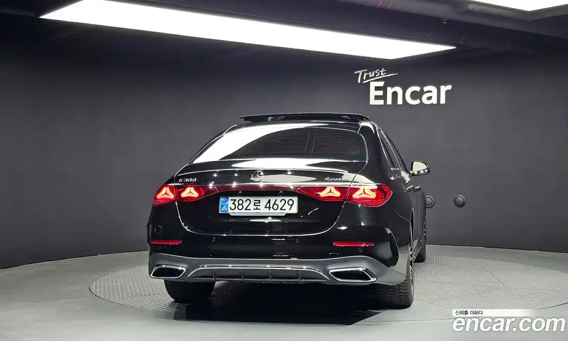 Mercedes-Benz E-Class 2024 2.0 Автомат в Москве № 139848, фото 10