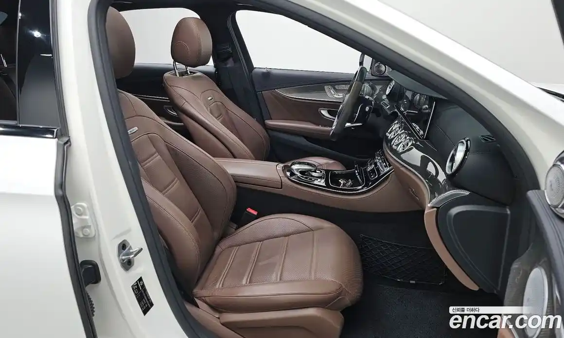 Mercedes-Benz E-Class 2019 3.0 Автомат в Москве № 141705, фото 13