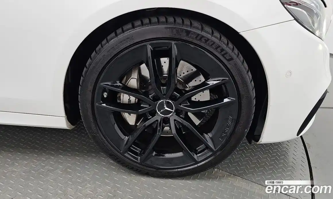 Mercedes-Benz E-Class 2019 3.0 Автомат в Москве № 141705, фото 5