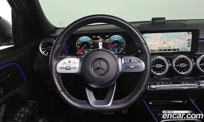 Mercedes-Benz GLB-Class 2023 2.0 Автомат в Москве № 142619, миниатюра 11