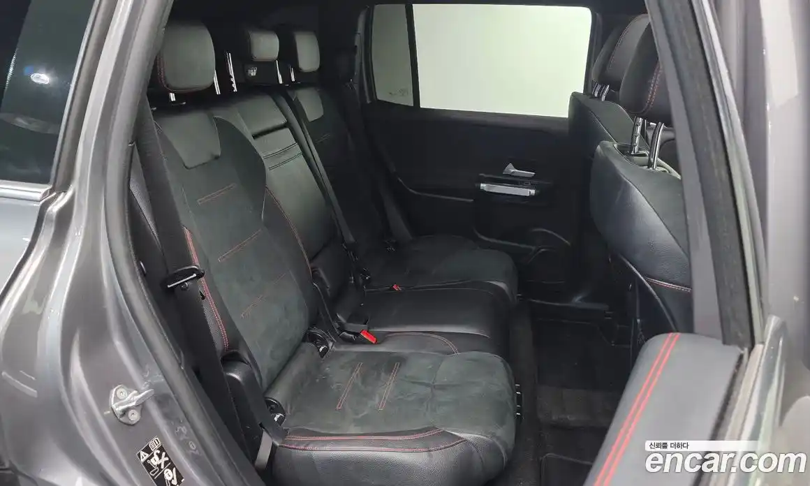 Mercedes-Benz GLB-Class 2023 2.0 Автомат в Москве № 142619, фото 8