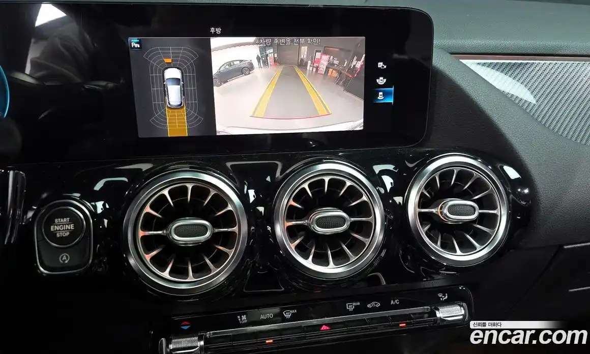 Mercedes-Benz GLA-Class 2021 2.0 Автомат в Москве № 143679, фото 15