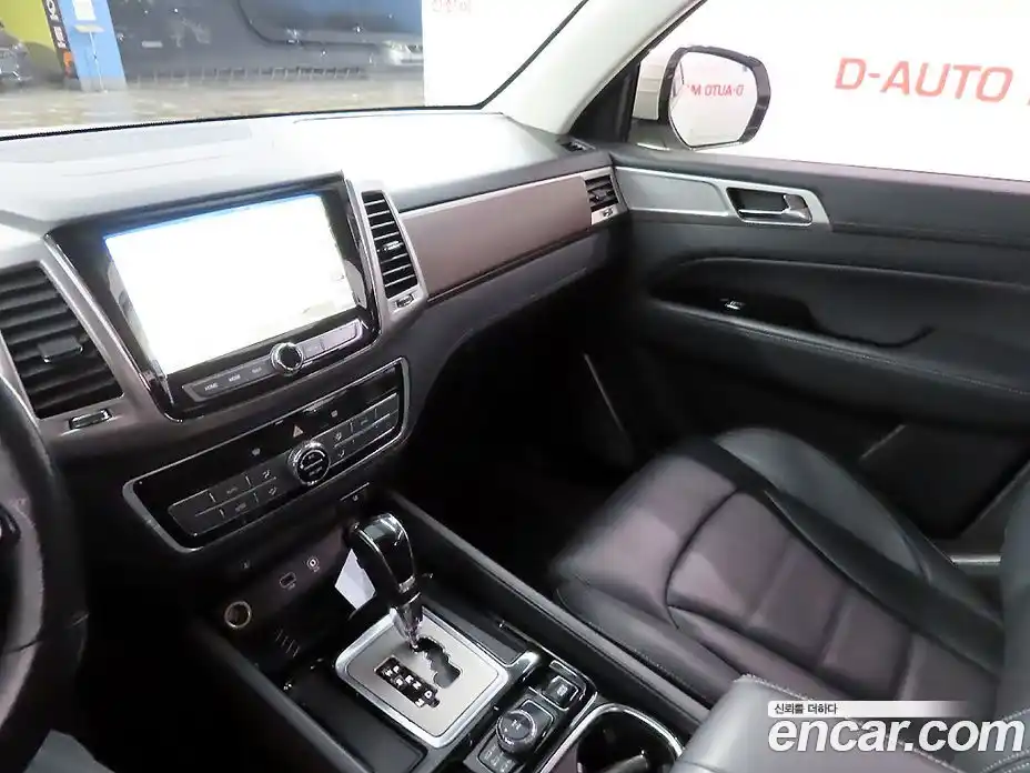 SsangYong Rexton 2018 2.2 Автомат в Москве № 147453, фото 12