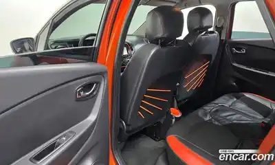 Renault QM3 2015 1.5 Автомат в Москве № 148753, миниатюра 5