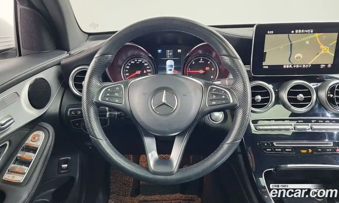 Mercedes-Benz GLC-Class 2018 2.1 Автомат в Москве № 150603, фото 13