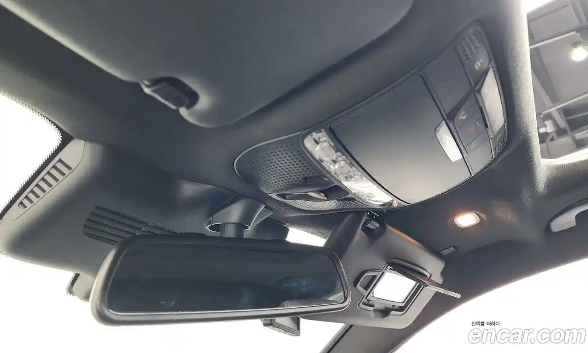 Mercedes-Benz GLC-Class 2018 2.1 Автомат в Москве № 150603, фото 17