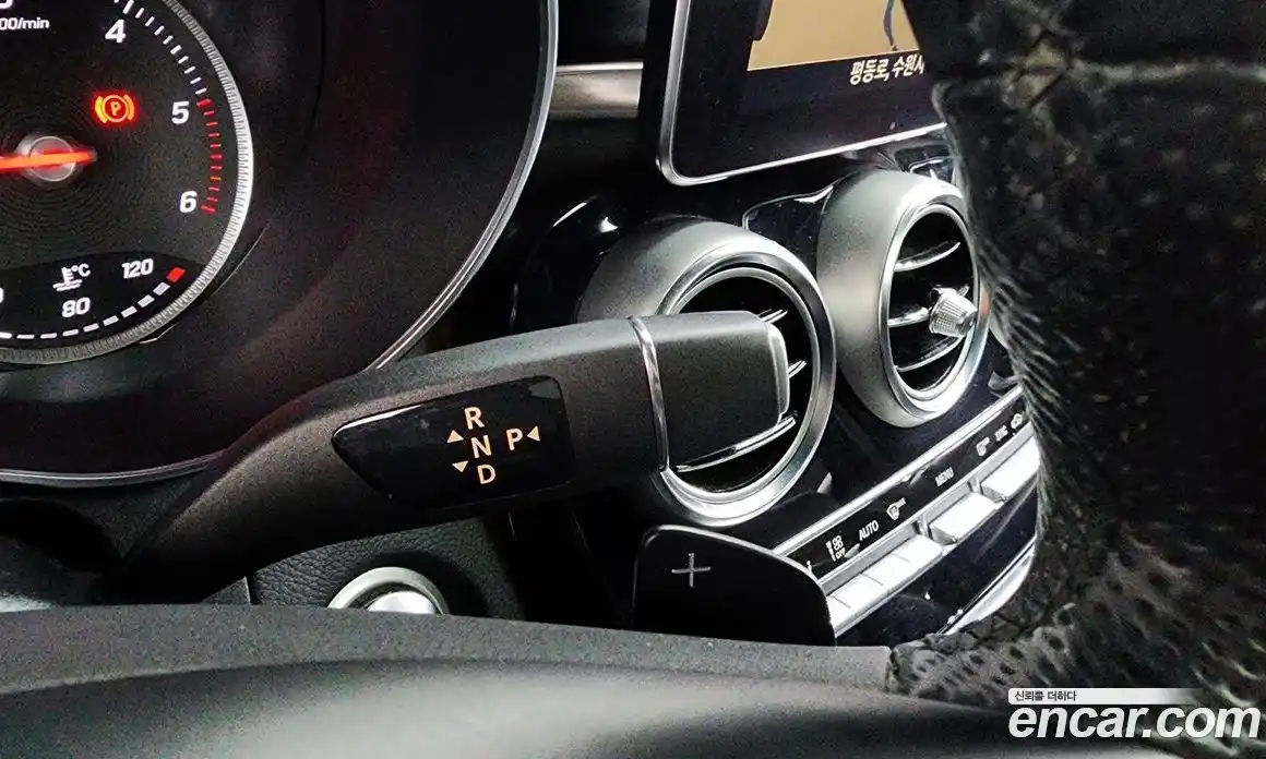 Mercedes-Benz GLC-Class 2018 2.1 Автомат в Москве № 150603, фото 9