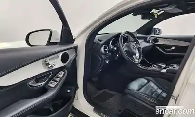 Mercedes-Benz GLC-Class 2018 2.1 Автомат в Москве № 150603, миниатюра 10