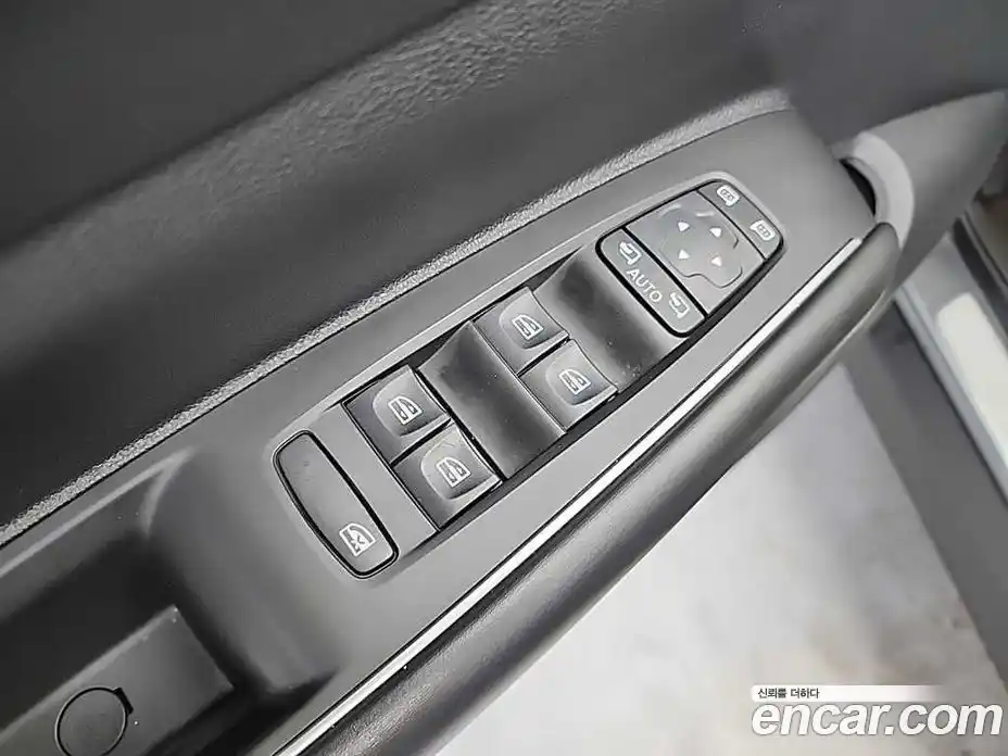 Renault QM6 2021 2.0 Автомат в Москве № 152896, фото 17