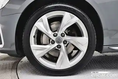 Audi A4 2021 2.0 Автомат в Москве № 156000, миниатюра 5