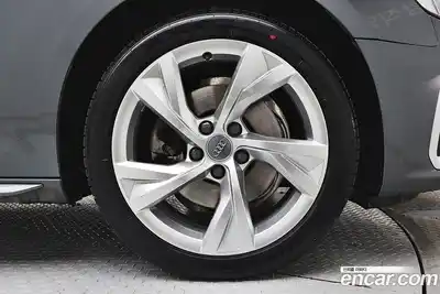 Audi A4 2021 2.0 Автомат в Москве № 156000, миниатюра 7