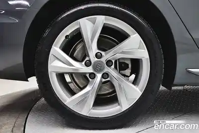 Audi A4 2021 2.0 Автомат в Москве № 156000, миниатюра 8