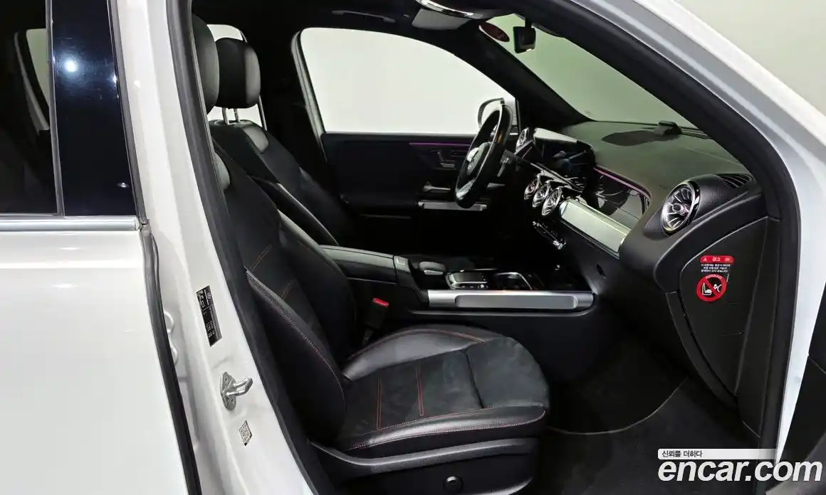 Mercedes-Benz GLB-Class 2021 2.0 Автомат в Москве № 161034, фото 12