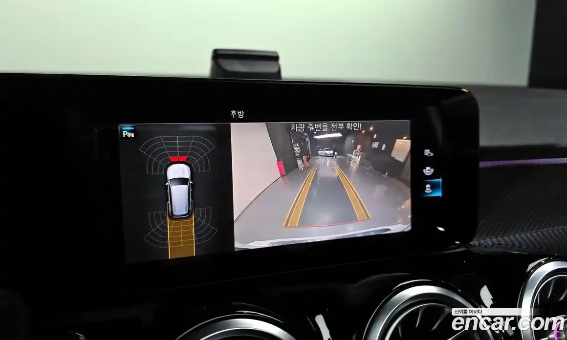 Mercedes-Benz GLB-Class 2021 2.0 Автомат в Москве № 161034, фото 13