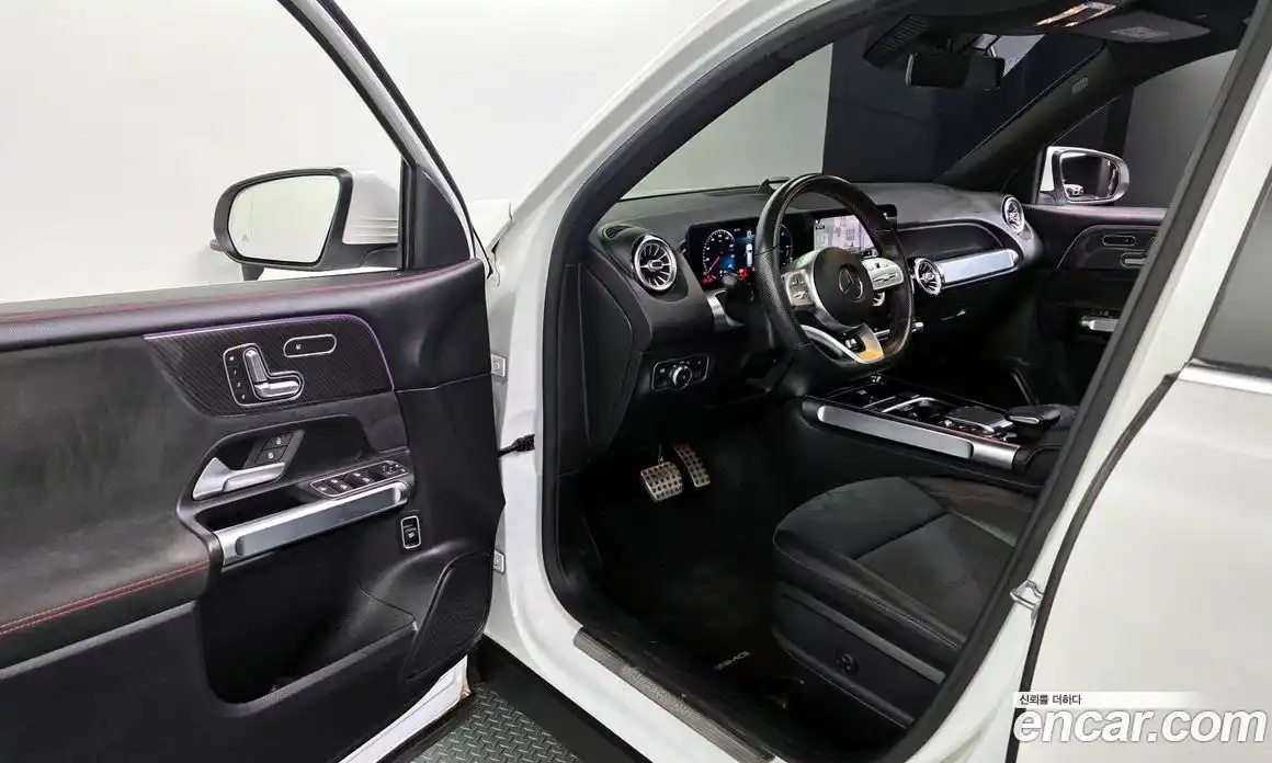 Mercedes-Benz GLB-Class 2021 2.0 Автомат в Москве № 161034, фото 18