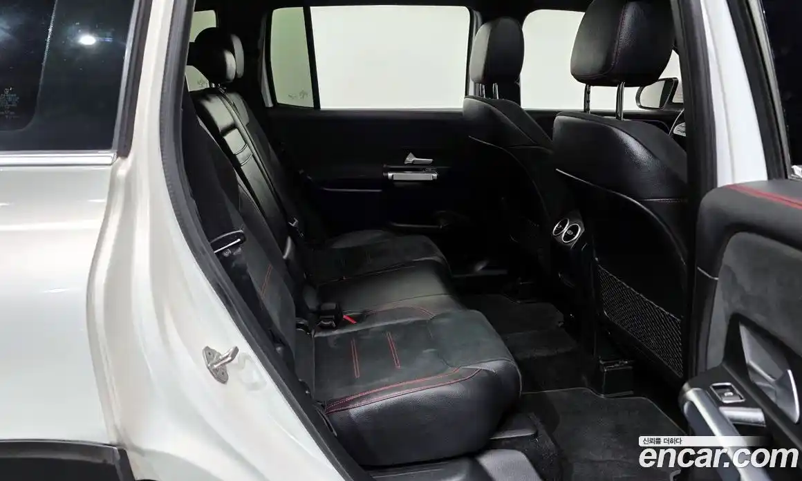 Mercedes-Benz GLB-Class 2021 2.0 Автомат в Москве № 161034, фото 19