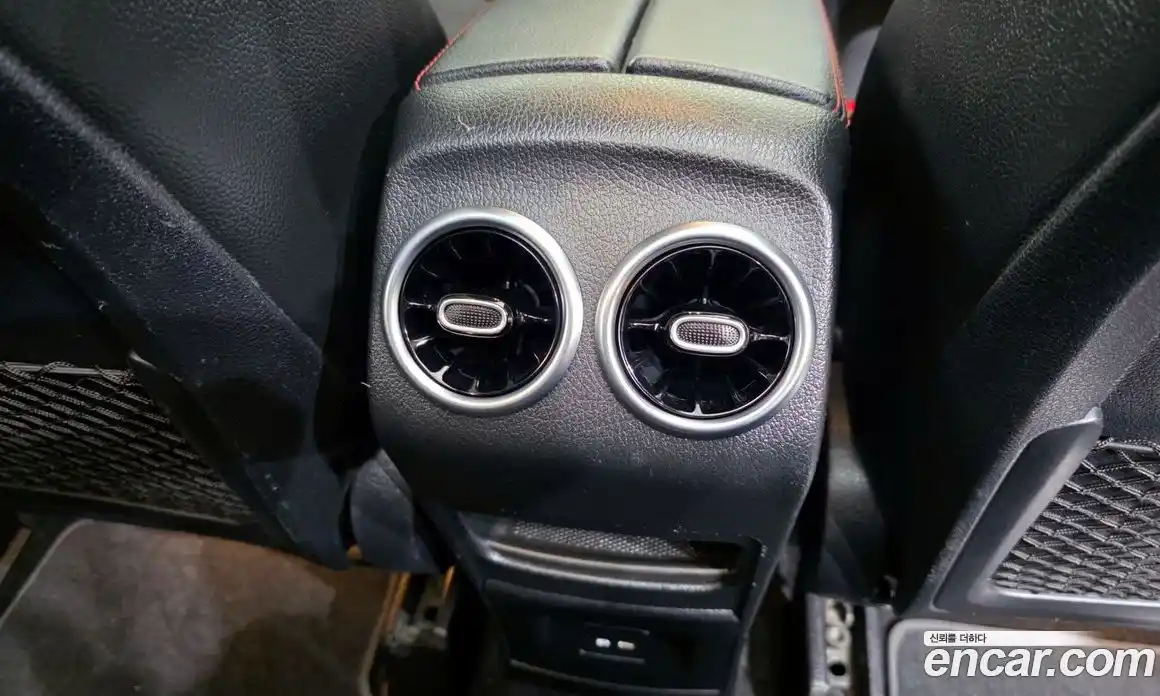 Mercedes-Benz GLB-Class 2021 2.0 Автомат в Москве № 161034, фото 4