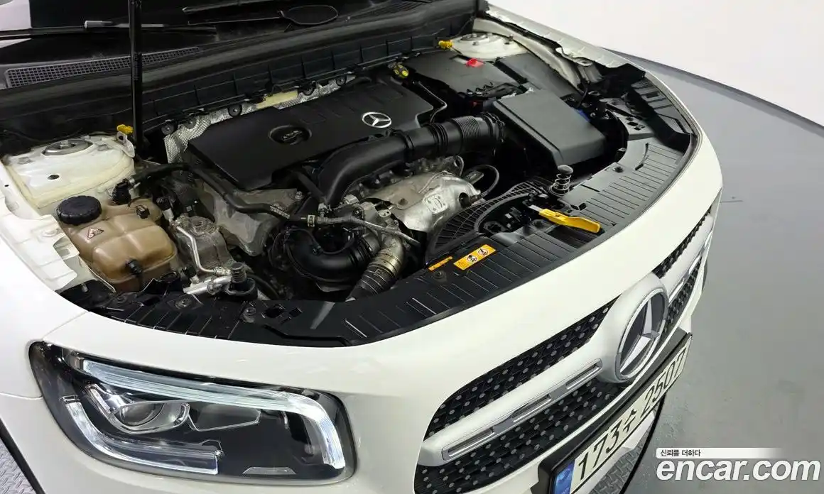 Mercedes-Benz GLB-Class 2021 2.0 Автомат в Москве № 161034, фото 5