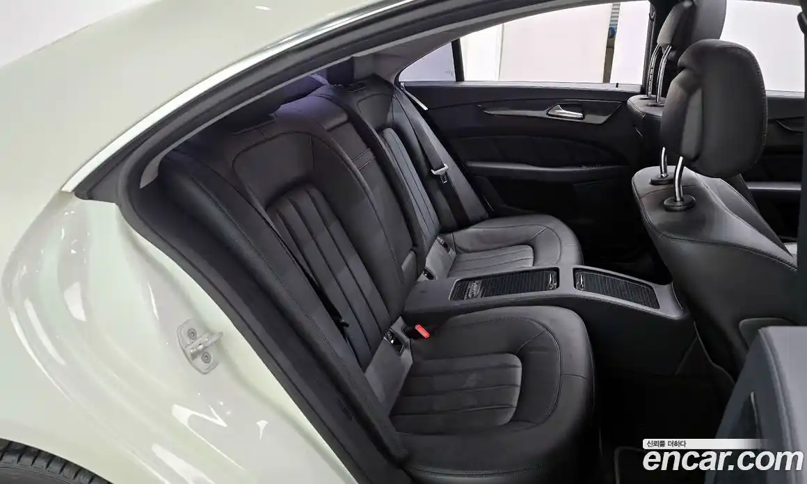 Mercedes-Benz CLS-Class 2016 2.1 Автомат в Москве № 161368, фото 19