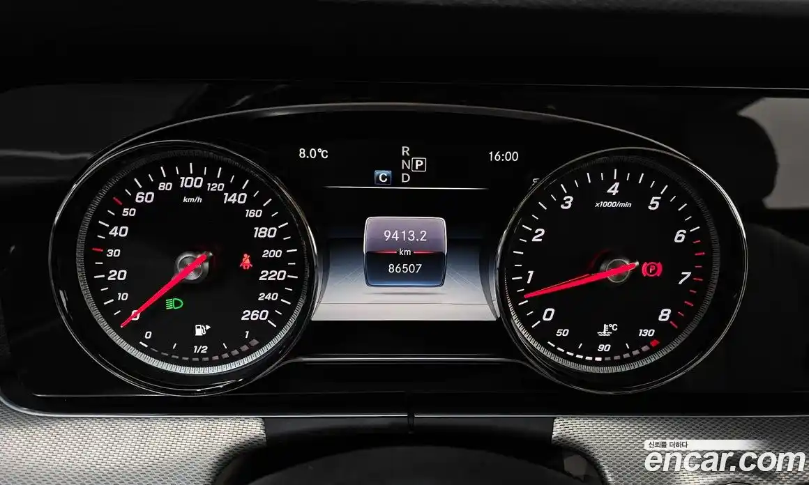 Mercedes-Benz E-Class 2018 2.0 Автомат в Москве № 161678, фото 1