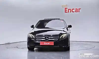 Mercedes-Benz E-Class 2018 2.0 Автомат в Москве № 161678, миниатюра 6