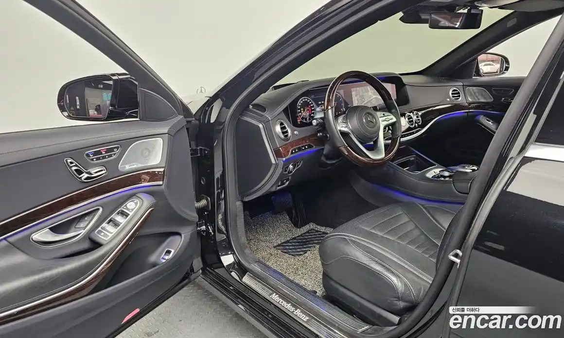 Mercedes-Benz S-Class 2020 4.0 Автомат в Москве № 161835, фото 18