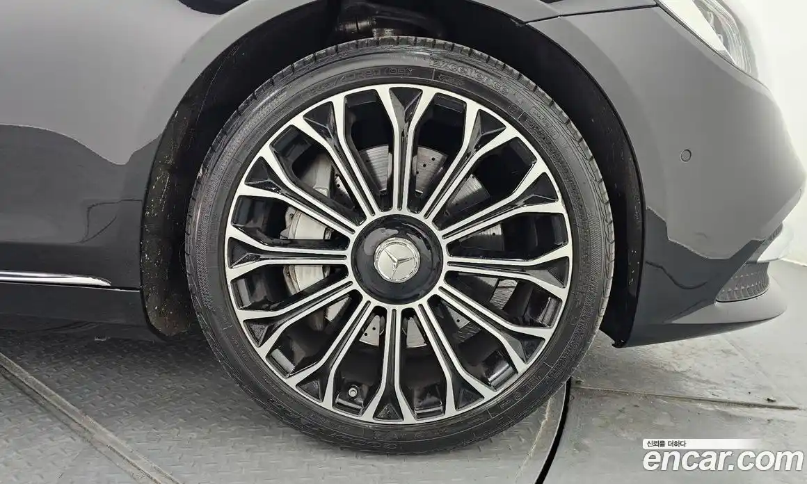 Mercedes-Benz S-Class 2020 4.0 Автомат в Москве № 161835, фото 6