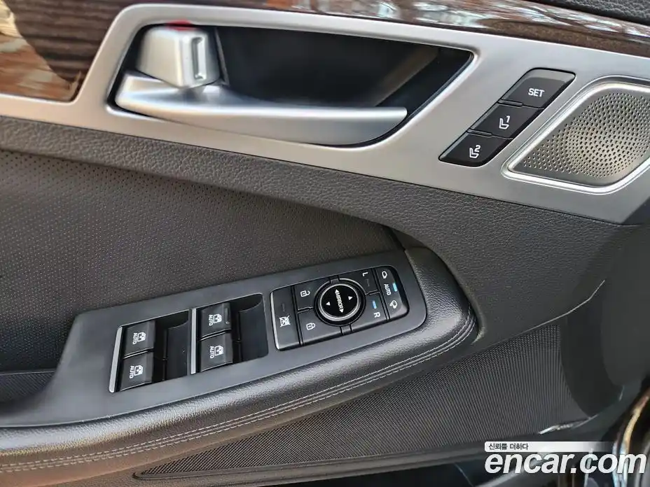 Genesis G80 2018 3.3 Автомат в Москве № 16249, фото 11