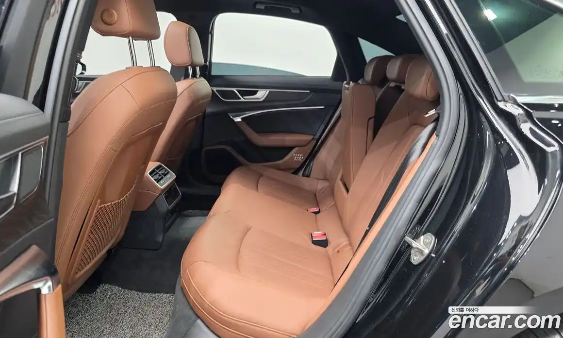 Audi A6 2023 2.0 Автомат в Москве № 162590, фото 13