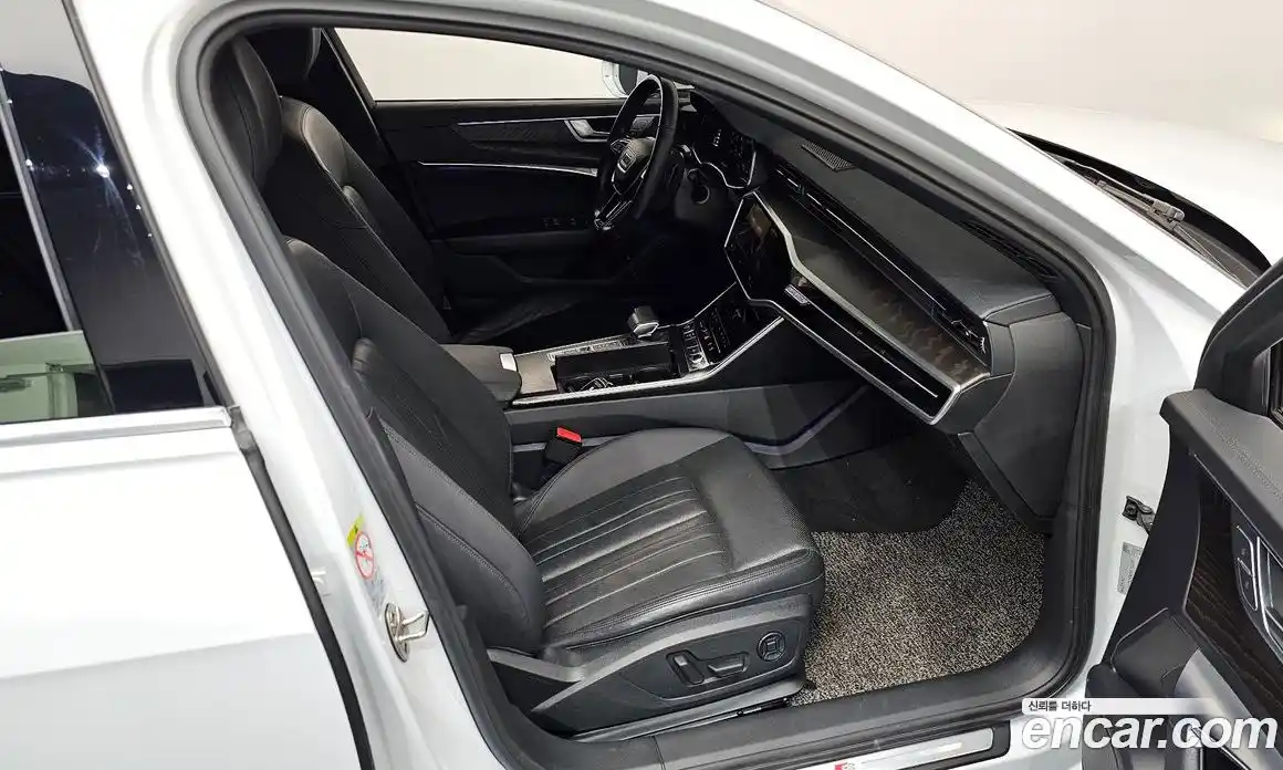 Audi A6 2021 2.0 Автомат в Москве № 163561, фото 8