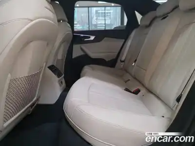 Audi A4 2023 2.0 Автомат в Москве № 163956, миниатюра 11