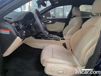 Audi A4 2023 2.0 Автомат в Москве № 163956, миниатюра 10