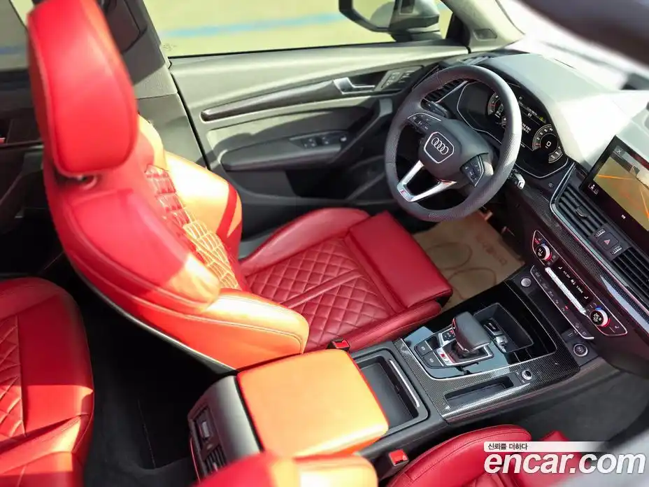 Audi SQ5 2022 3.0 Автомат в Москве № 163985, фото 8