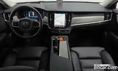 Volvo V90 2025 2.0 Автомат в Москве № 164165, миниатюра 10