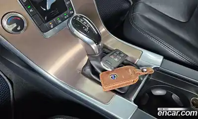 Volvo XC60 2016 2.0 Автомат в Москве № 164543, миниатюра 9