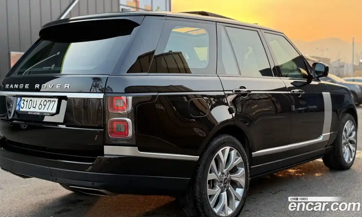 Land Rover Range-Rover 2021 5.0 Автомат в Москве № 166268, фото 8