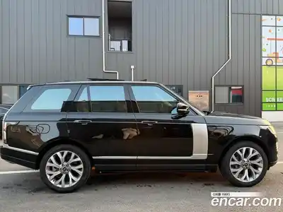 Land Rover Range-Rover 2021 5.0 Автомат в Москве № 166268, миниатюра 9