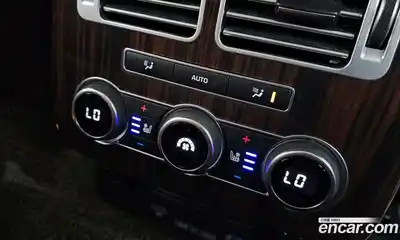 Land Rover Range-Rover 2017 5.0 Автомат в Москве № 166653, миниатюра 3